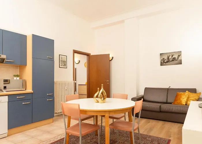 Free Parking - Retreat In Milano Centrale