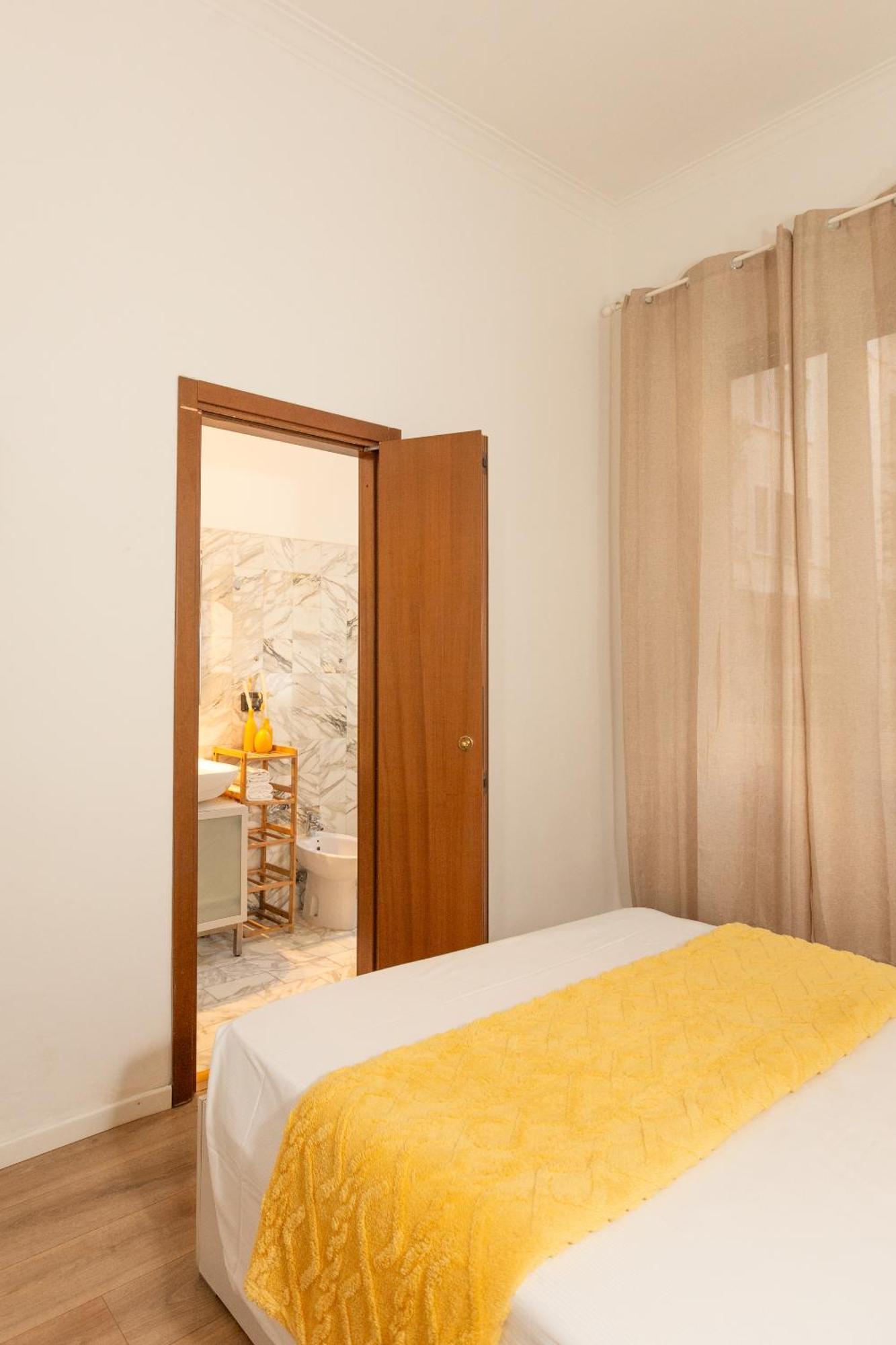 Free Parking - Retreat In Centrale * Milan